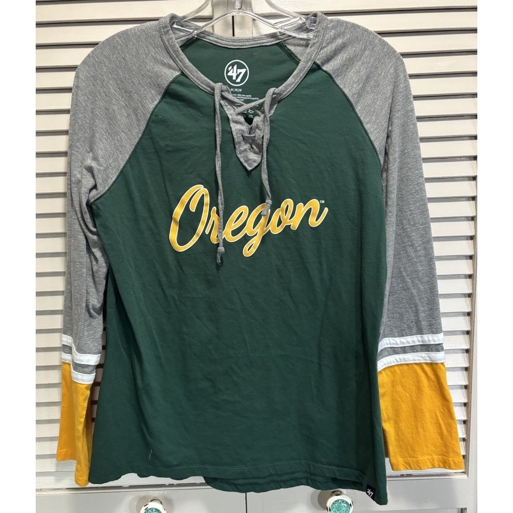 47 Oregon Ducks Reglan Tee Logo Lace Up V Neck Size M Football